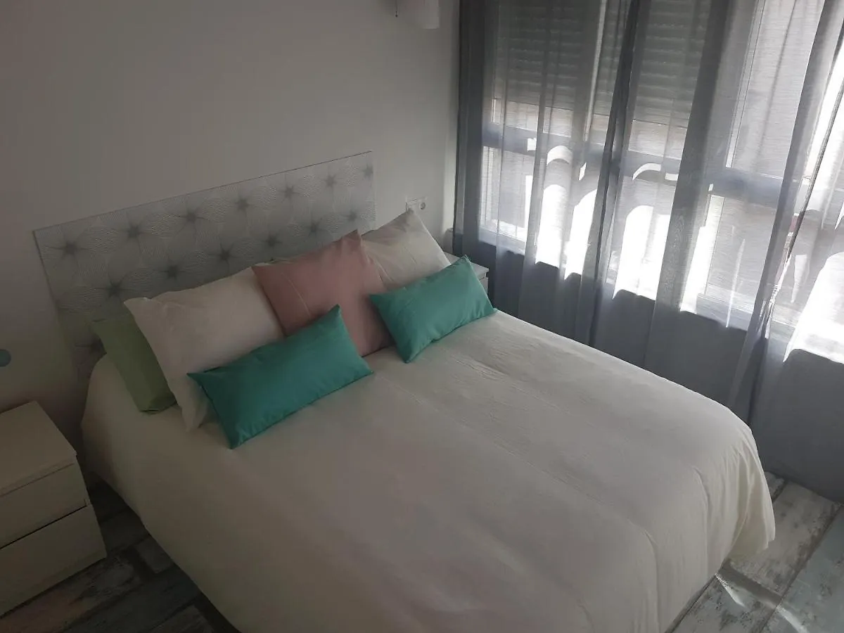 Apt 6 - Apartamento En La Playa De El Palo Малага Апартаменты