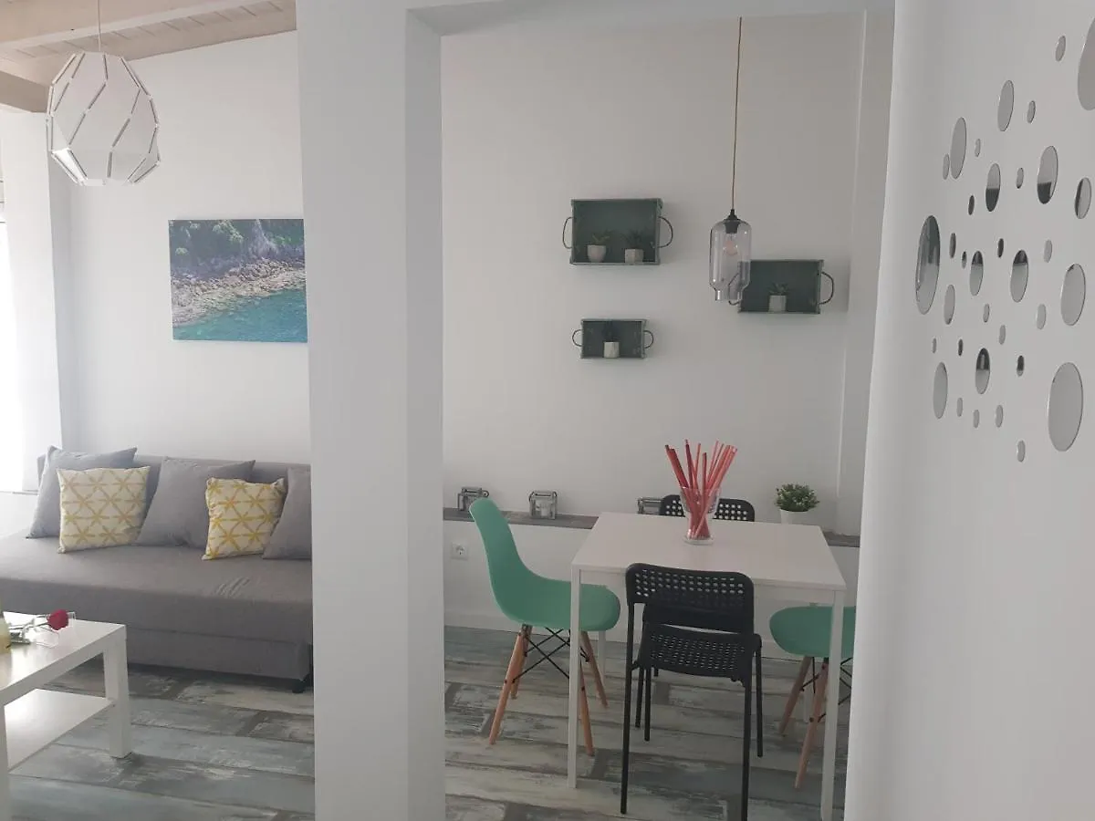 מאלגה Apt 6 - Apartamento En La Playa De El Palo 0*,  ספרד