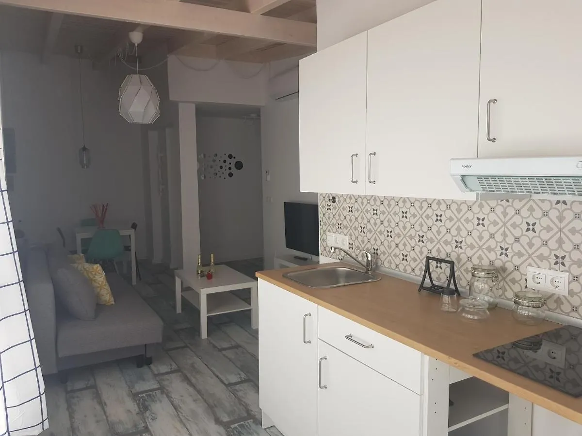 מאלגה Apt 6 - Apartamento En La Playa De El Palo ספרד